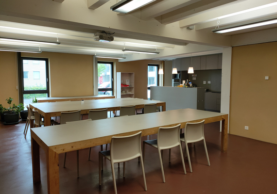Cafétéria au Green Offices à Givisiez, Fribourg Cafétéria au Green Offices à Givisiez, Fribourg